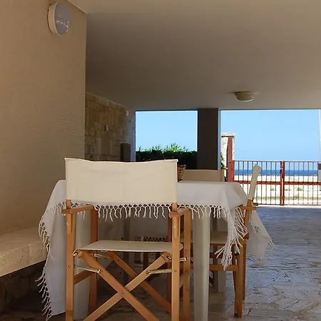 Lina Holiday home