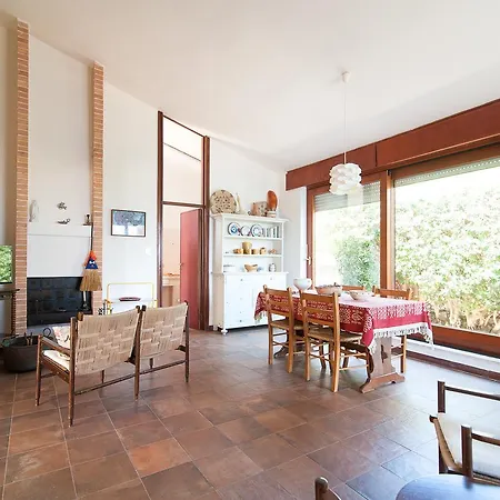 Lina Holiday home